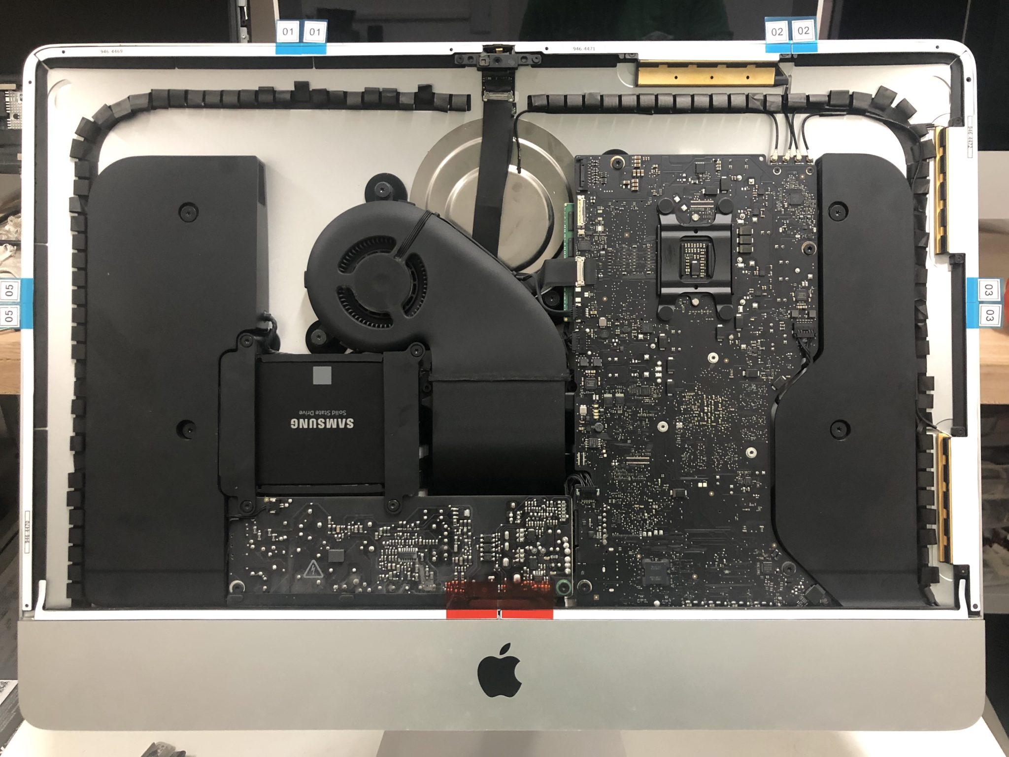 Mac 21. IMAC 2012 21.5. IMAC 2012 SSD. Hub SSD IMAC. Апгрейд IMAC 21.5.